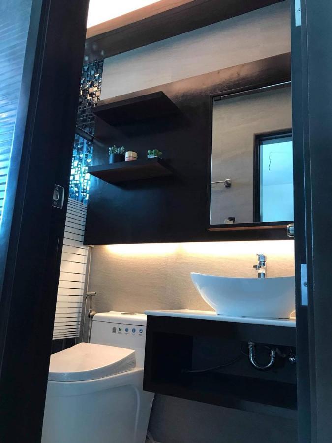 J Spazio Apartelle And Cafe Baranghauon المظهر الخارجي الصورة